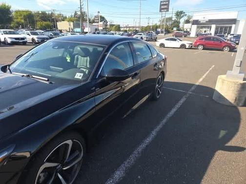 2022 Honda Accord Sport SE