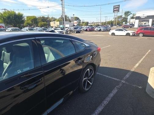 2022 Honda Accord Sport SE