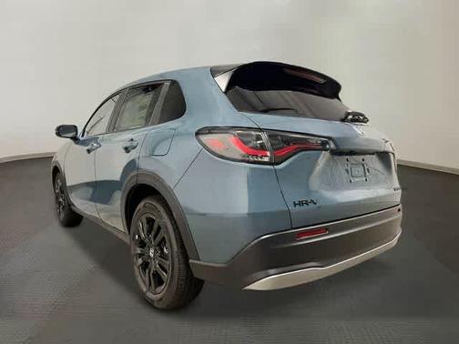 Pearl 2027 Honda HR-V Sport