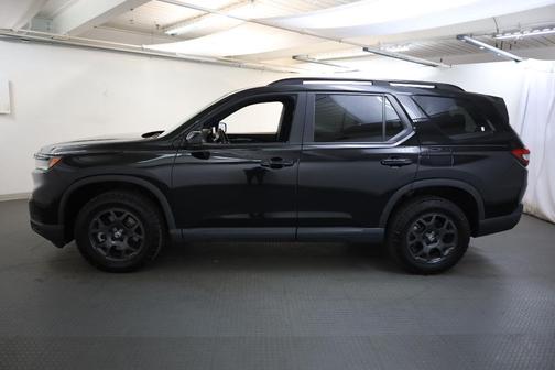 2023 Honda Pilot TrailSport