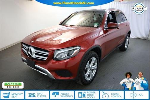 2017 Mercedes-Benz GLC 300 Base 4MATIC