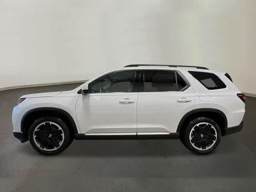Platinum White Pearl 2026 Honda Pilot Touring S