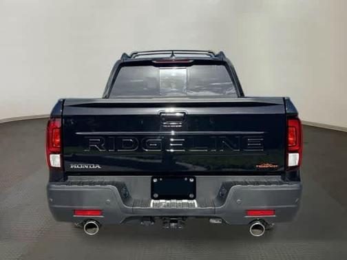 Crystal Black Pearl 2026 Honda Ridgeline TrailSport