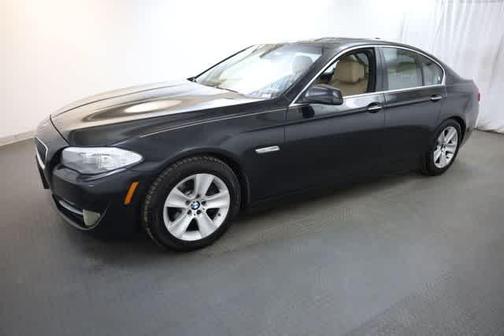 2011 BMW 528 i