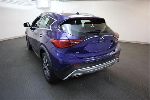 2018 INFINITI QX30 Premium