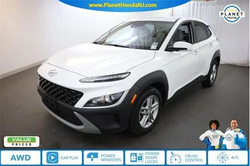 2022 Hyundai KONA SE