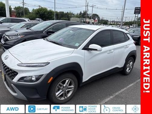2022 Hyundai KONA SE