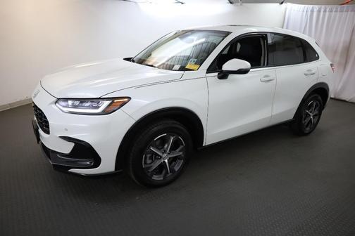 Platinum White Pearl 2024 Honda HR-V EX-L