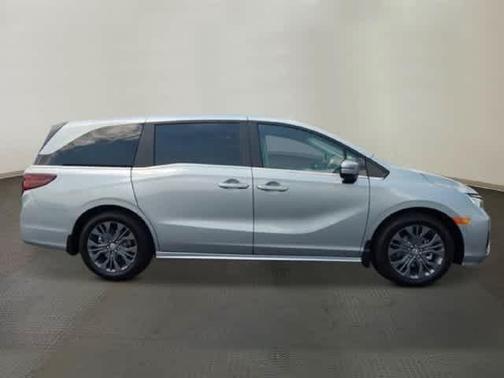 Solar Silver Metallic 2027 Honda Odyssey Touring