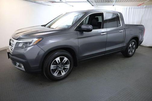 Modern Steel Metallic 2019 Honda Ridgeline RTL-E