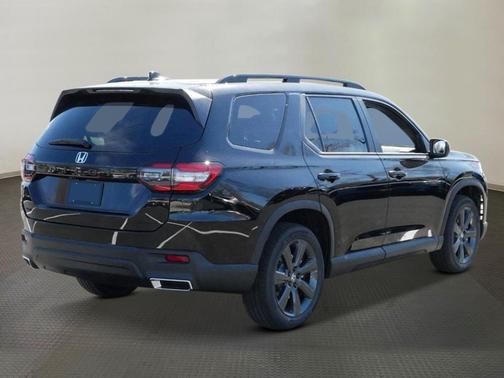 2025 Honda Pilot Sport