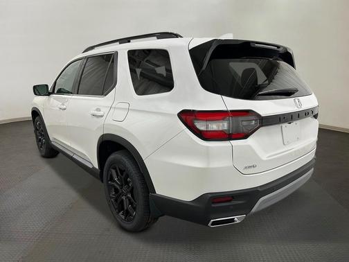 2025 Honda Pilot Touring+