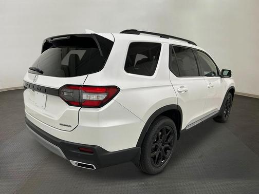 2025 Honda Pilot Touring+