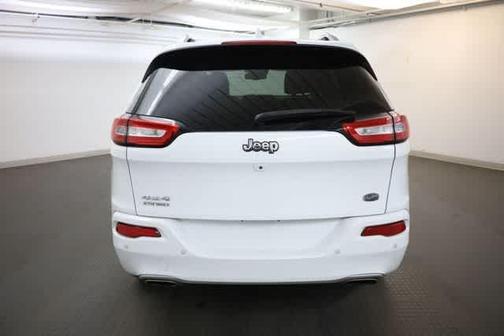 Bright White Clearcoat 2018 Jeep Cherokee Overland