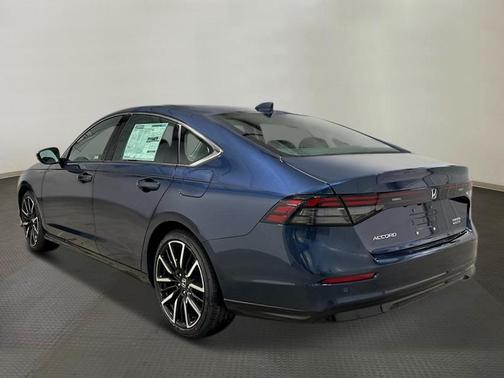 2025 Honda Accord 