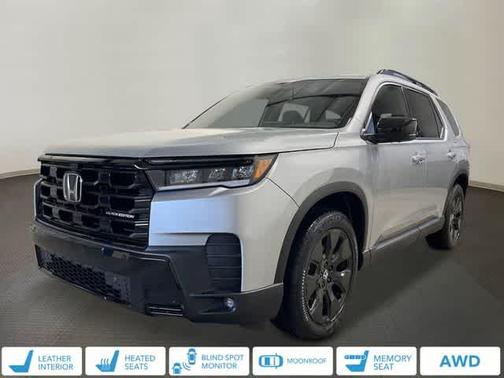 Solar Silver Metallic 2026 Honda Pilot Black Edition