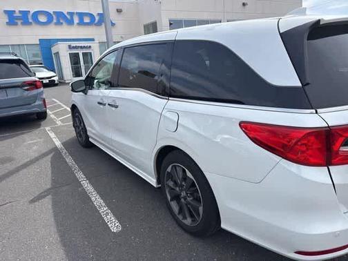 2023 Honda Odyssey Elite