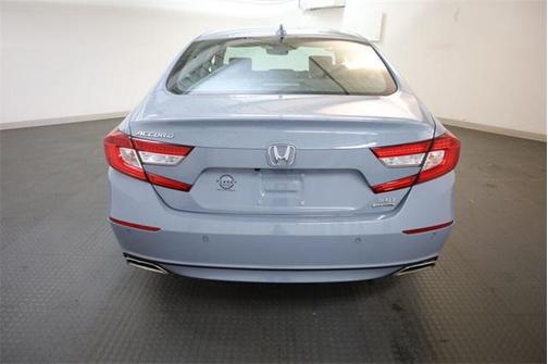 2022 Honda Accord Touring 2.0T