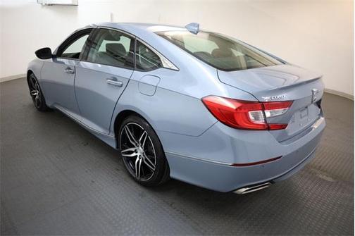 2022 Honda Accord Touring 2.0T
