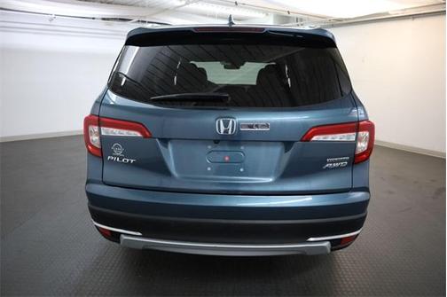 2022 Honda Pilot Touring 7-Passenger