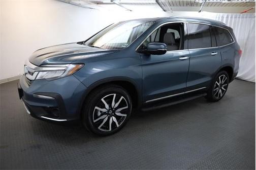 2022 Honda Pilot Touring 7-Passenger