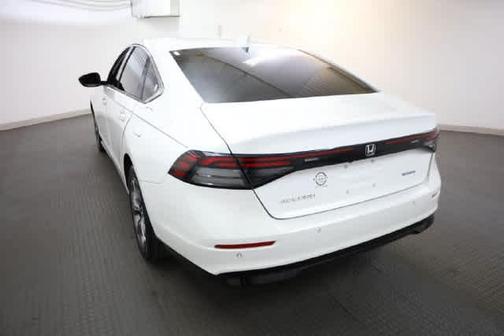 Platinum White Pearl 2023 Honda Accord Hybrid EX-L