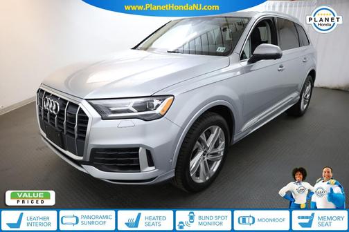 2022 Audi Q7 55 Premium Plus