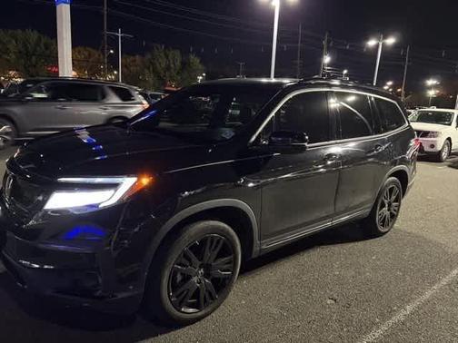 2022 Honda Pilot Black Edition