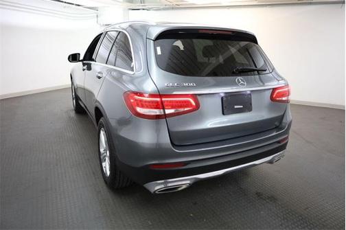 2018 Mercedes-Benz GLC 300 Base 4MATIC