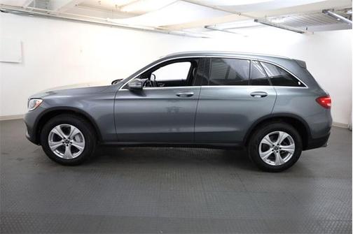 2018 Mercedes-Benz GLC 300 Base 4MATIC
