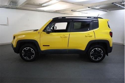 2016 Jeep Renegade Trailhawk
