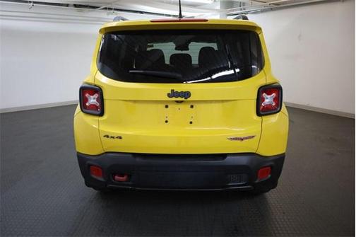 2016 Jeep Renegade Trailhawk
