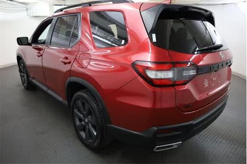 2023 Honda Pilot Sport