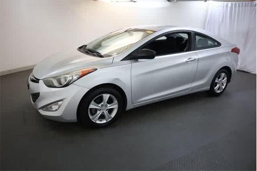 2013 Hyundai ELANTRA GS