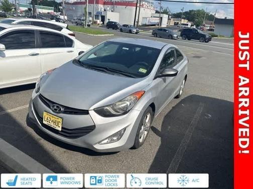 2013 Hyundai ELANTRA GS