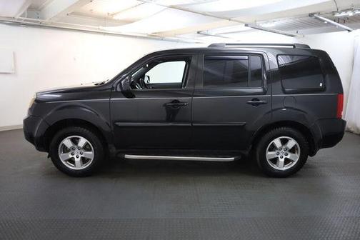 2011 Honda Pilot EX-L w/ Navigation