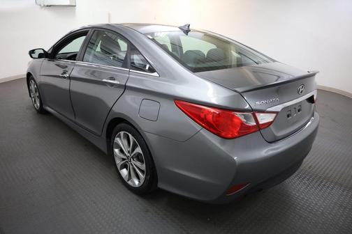2014 Hyundai SONATA SE