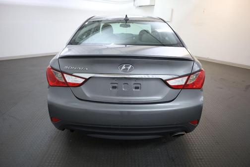 2014 Hyundai SONATA SE
