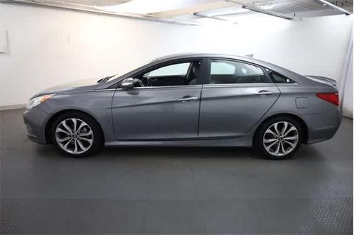 2014 Hyundai SONATA SE