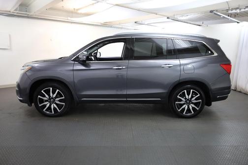 2019 Honda Pilot Touring 8-Passenger