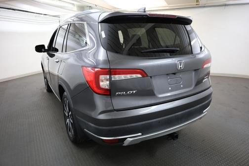 2019 Honda Pilot Touring 8-Passenger