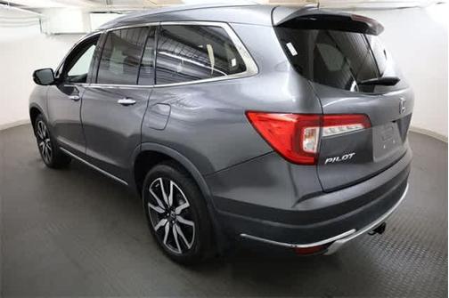 2019 Honda Pilot Touring 8-Passenger