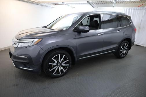 2019 Honda Pilot Touring 8-Passenger