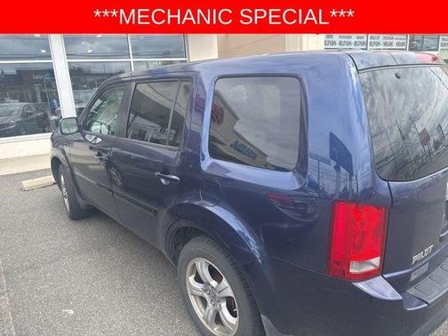 Blue 2014 Honda Pilot EX-L