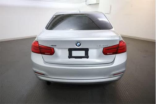 2016 BMW 320 i xDrive