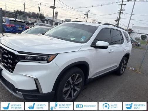 2024 Honda Pilot Touring