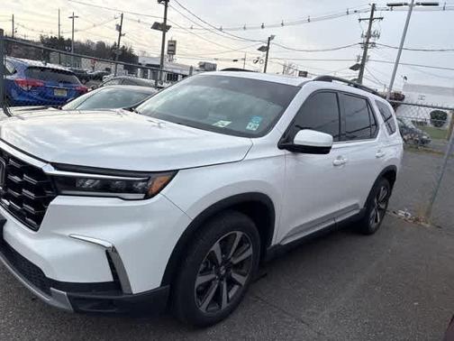 2024 Honda Pilot Touring