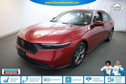 Radiant 2024 Honda Accord EX