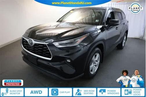 2021 Toyota Highlander LE