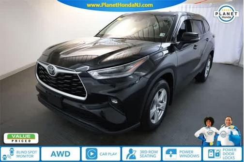 2021 Toyota Highlander LE